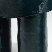 <a href="https://www.galeriegosserez.com/artistes/salomon-celine.html">Céline Salomon</a> - Owen - 2 legs stool